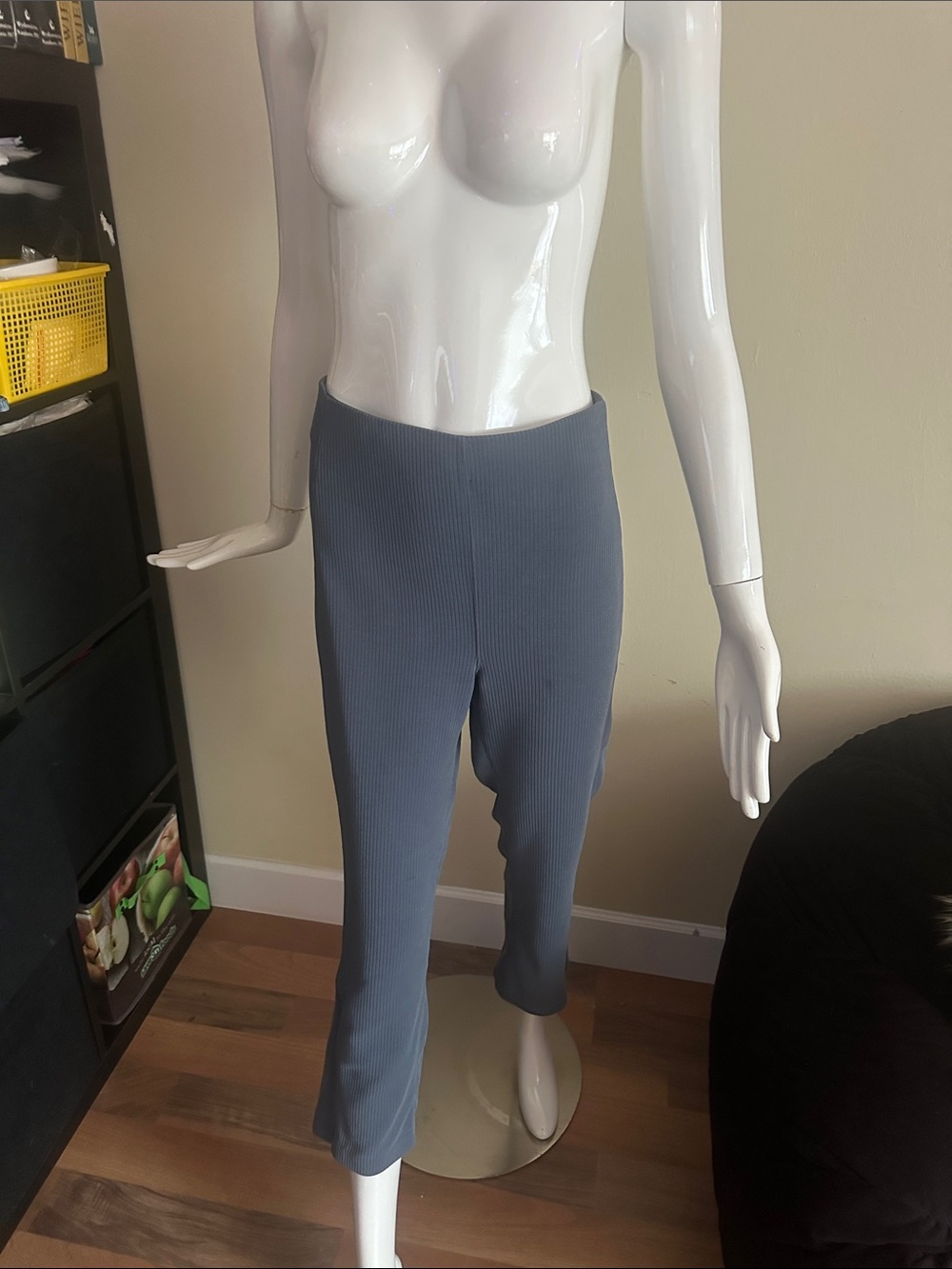 lululemon athletica Ribbed Cropped Pants in Slate Blue